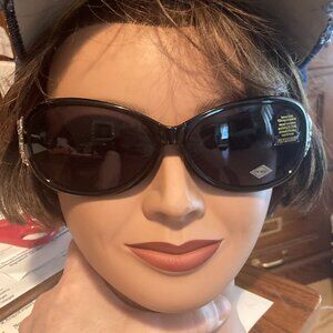 Very Pretty Sunglasses with 'bling' on sides !